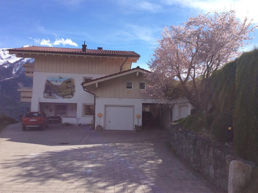 Ferienwohnung Zwoelferblick Bramberg am Wildkogel Room photo
