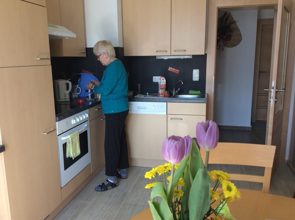 Ferienwohnung Zwoelferblick Bramberg am Wildkogel Room photo